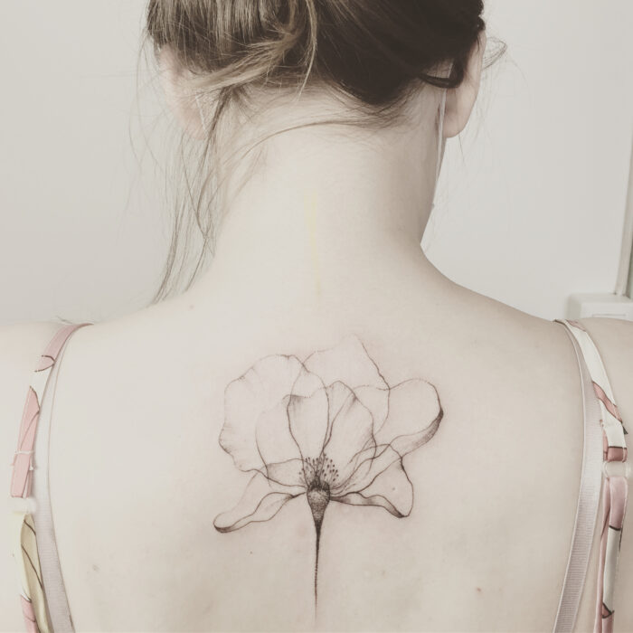 poppy tattoo in finelines